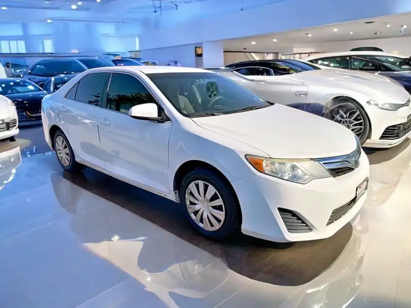 2012 Toyota Camry 2.5 Auto LE's photo