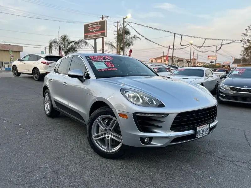2015 Porsche Macan S photo 4