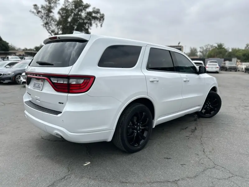 2020 Dodge Durango GT RWD photo 3