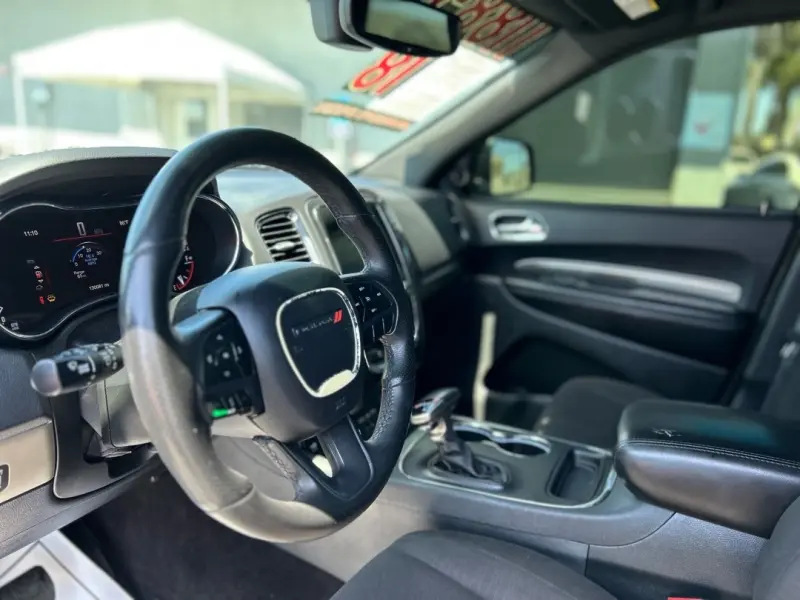 2018 Dodge Durango SXT Plus RWD photo 5