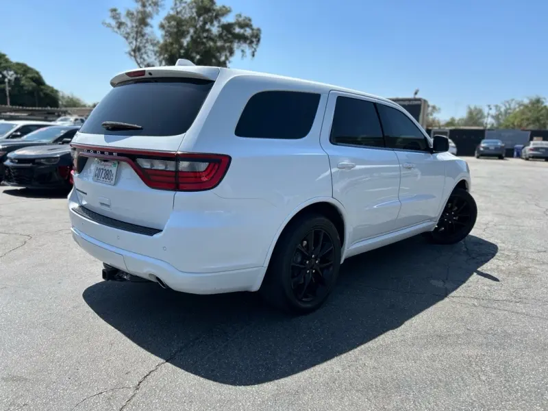 2018 Dodge Durango SXT Plus RWD photo 3