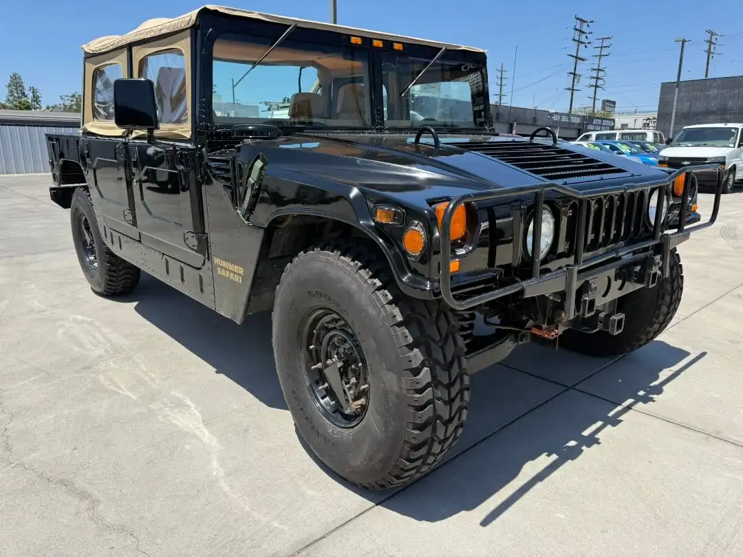 1994 Hummer H1's photo