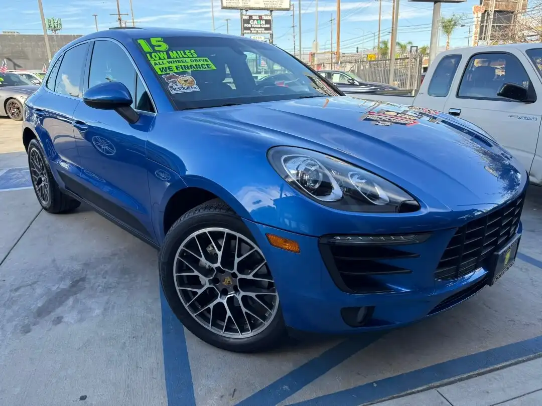 2015 Porsche Macan S's photo