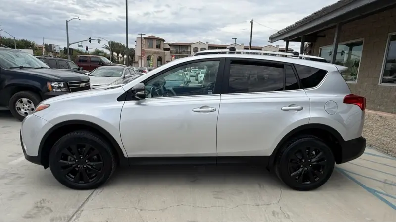 2013 Toyota RAV4 Limited photo 5