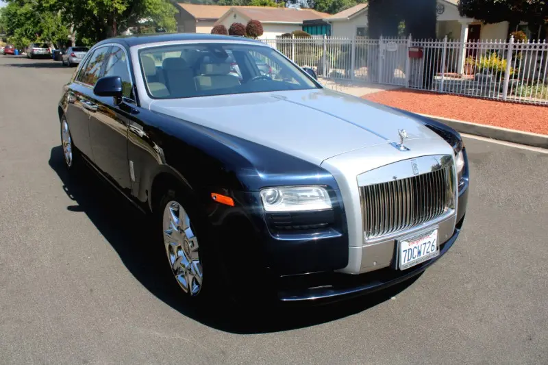 2013 Rolls-Royce Ghost Ghost photo 3