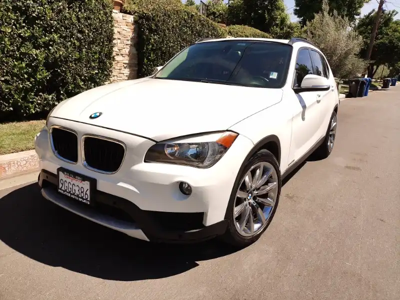 2013 BMW X1 sDrive28i's photo