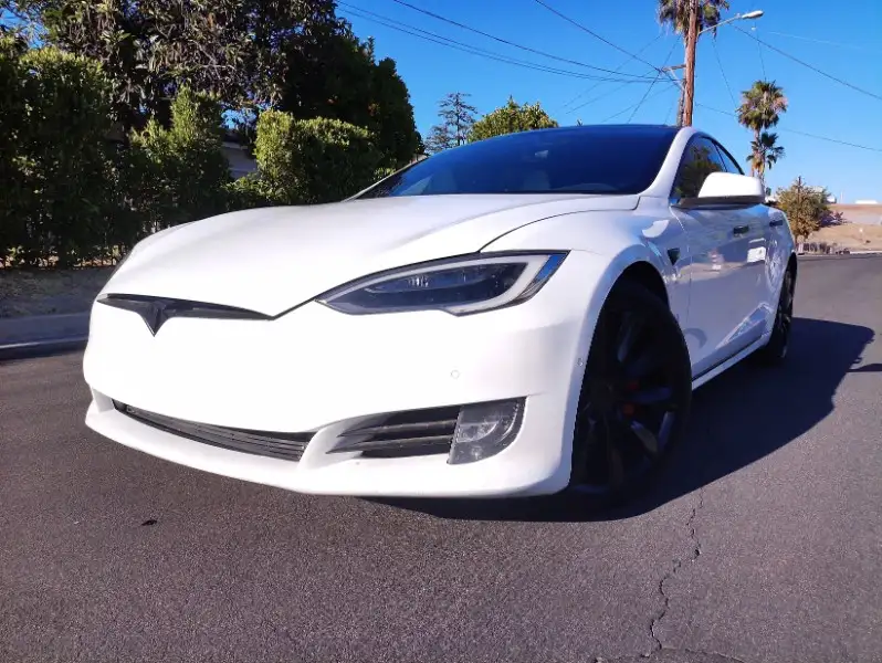 2018 Tesla Model S 75D's photo