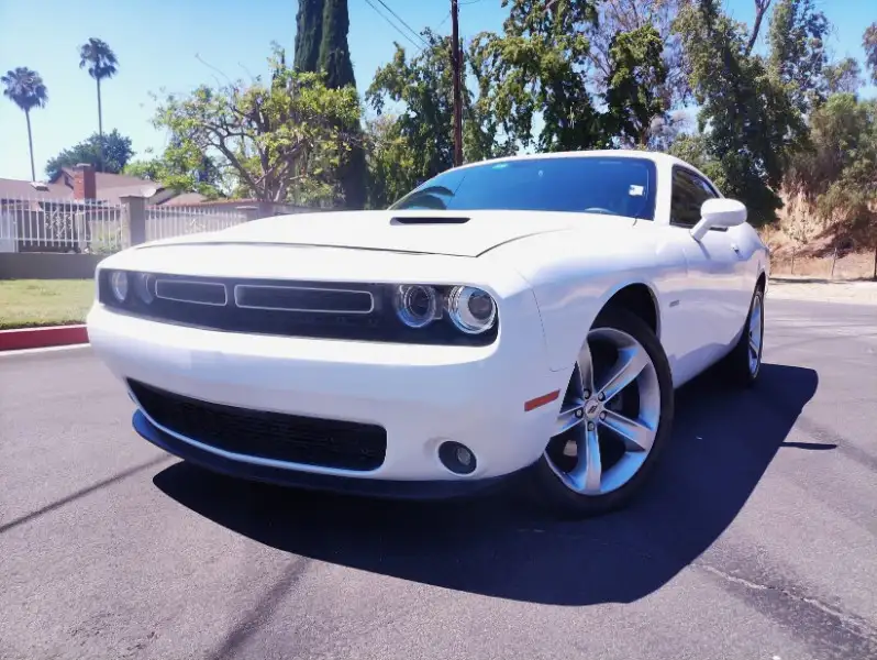 2018 Dodge Challenger R/T's photo
