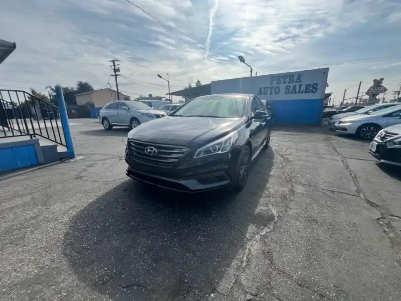 2015 Hyundai Sonata Sport 2.0T's photo