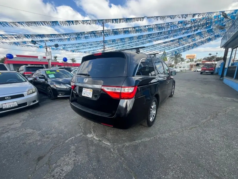 2013 Honda Odyssey EX photo 5