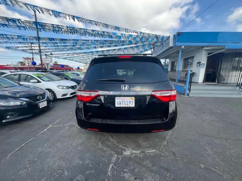 2013 Honda Odyssey EX photo 4