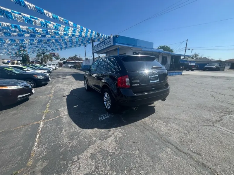 2013 Ford Edge SEL photo 3