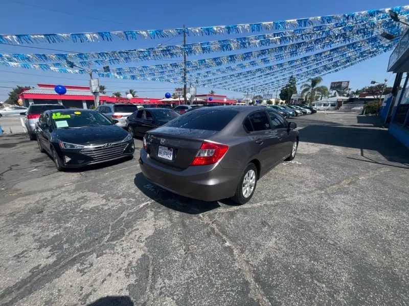 2012 Honda Civic LX Auto photo 5