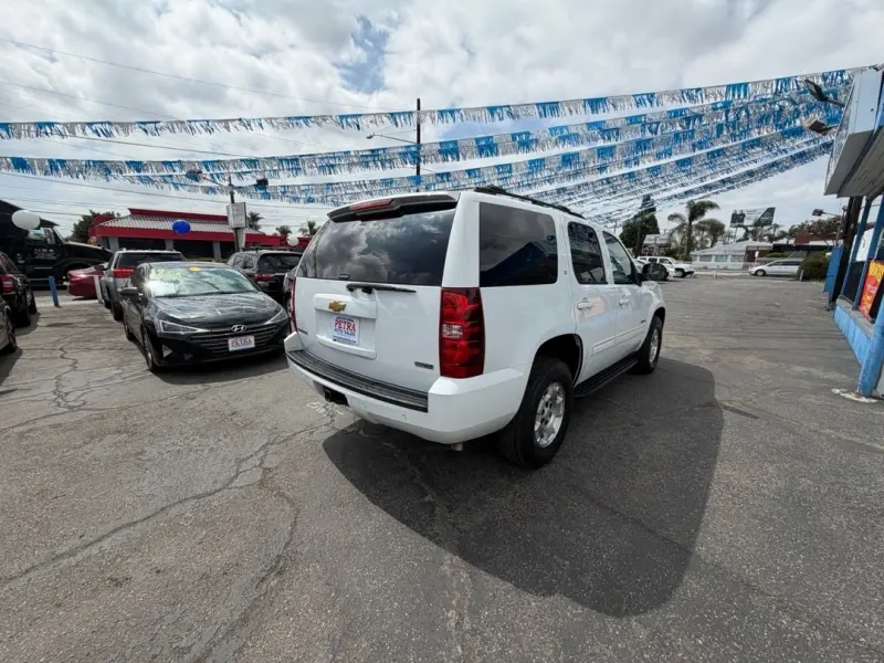 2012 Chevrolet Tahoe 2WD LT photo 5