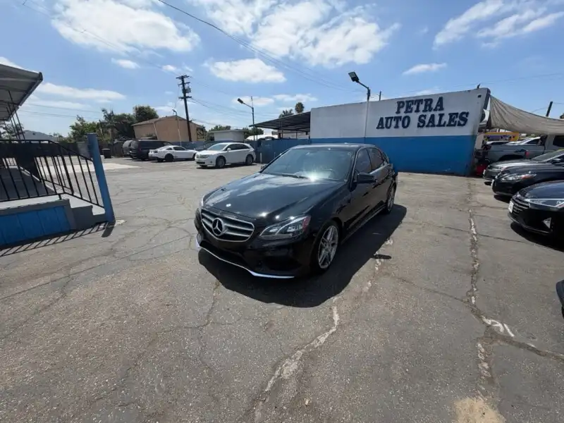 2014 Mercedes-Benz E-Class E350 Sport's photo
