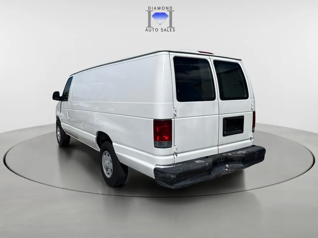 2012 Ford E-Series E-250 Extended photo 5