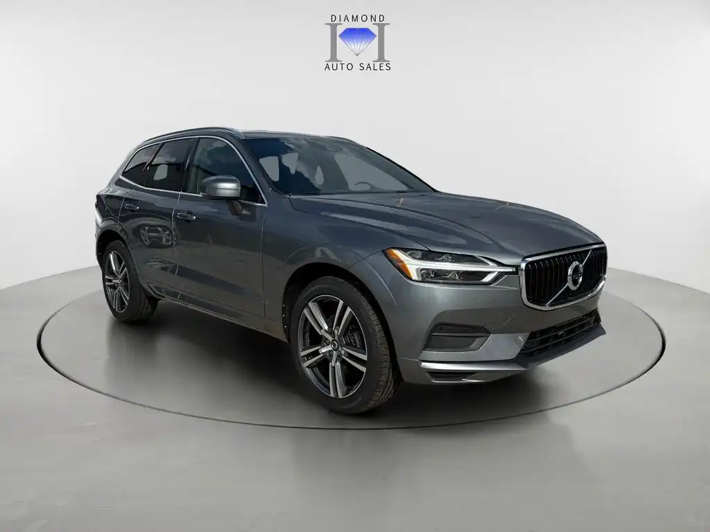 2020 Volvo XC60 T5 Momentum FWD's photo
