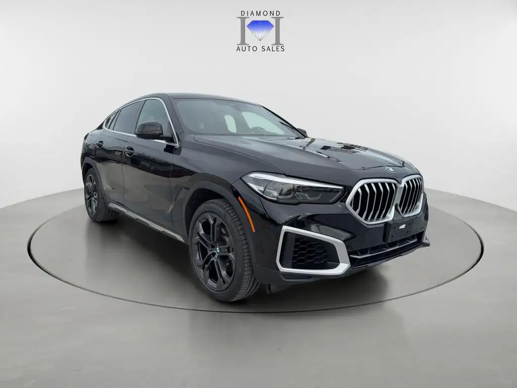 2022 BMW X6 xDrive40i's photo