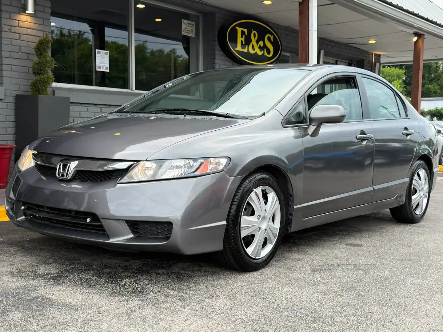 2010 Honda Civic LX Auto's photo