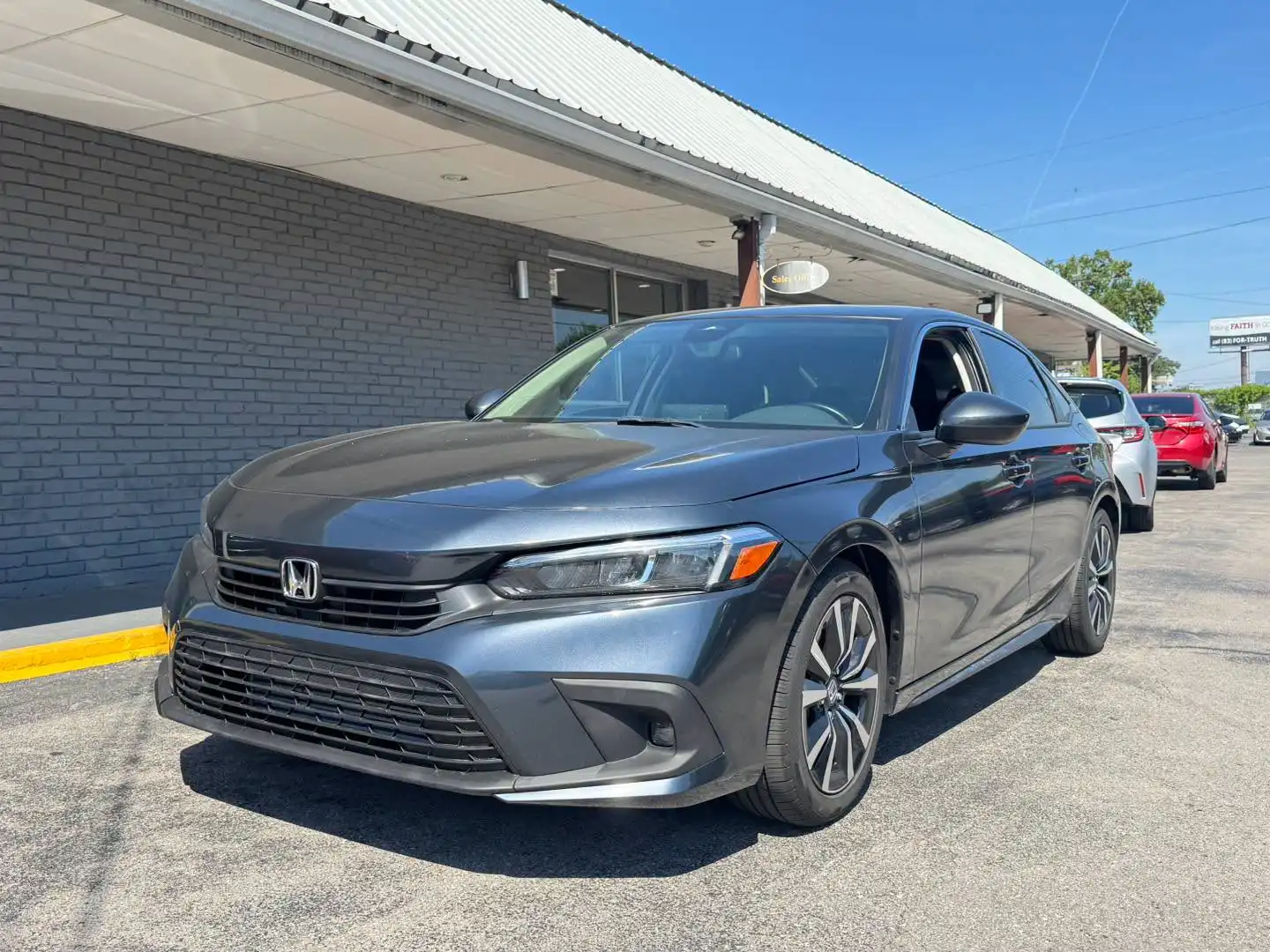 2024 Honda Civic EX CVT's photo