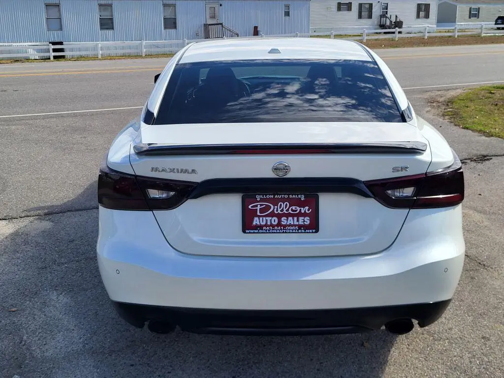 2017 Nissan Maxima 3.5 SR photo 3