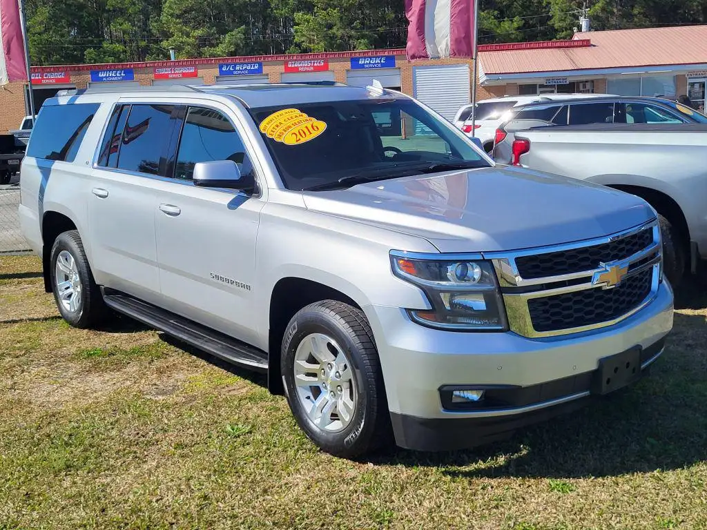 2016 Chevrolet Suburban LT 4WD 1500's photo
