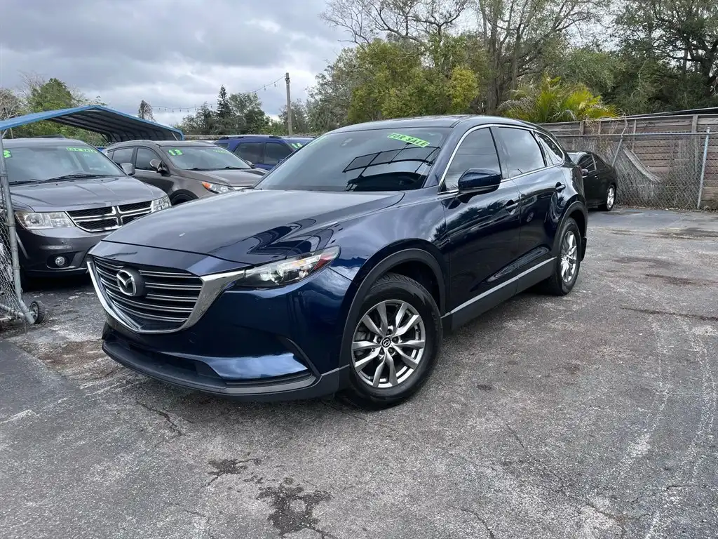 2017 Mazda CX-9 Touring FWD's photo