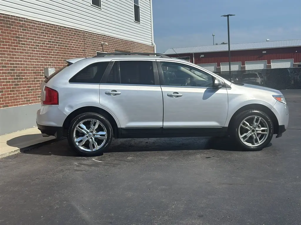 2013 Ford Edge Limited AWD photo 3