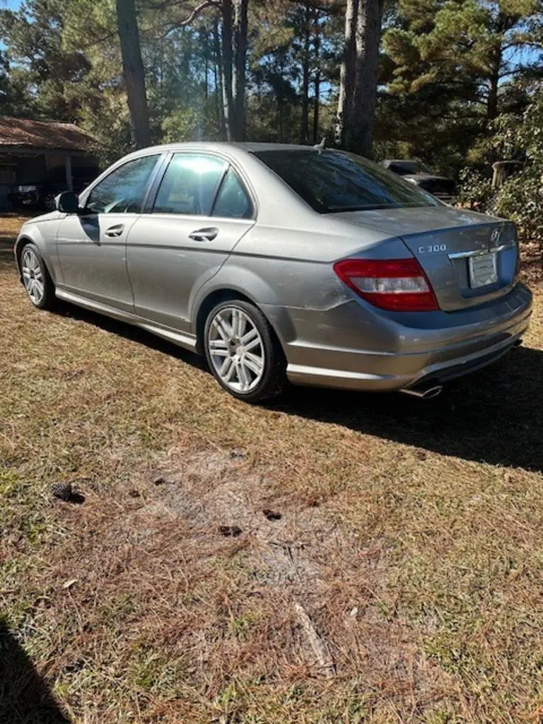 2012 Mercedes-Benz E-Class E350 photo 3