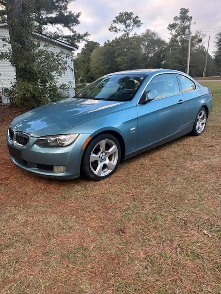 2009 BMW 3 Series 328xi Coupe SULEV's photo