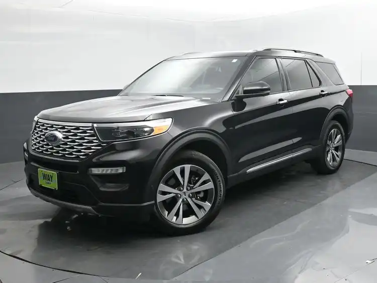 2020 Ford Explorer Platinum 4WD's photo