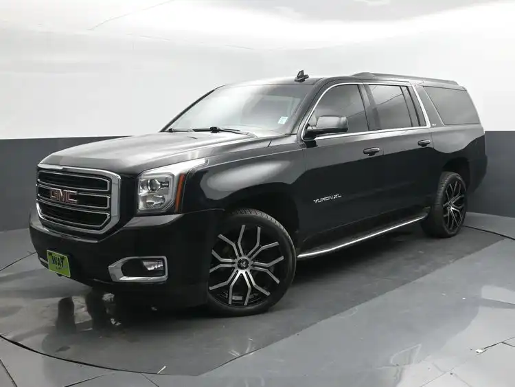 2019 GMC Yukon 4WD SLT's photo
