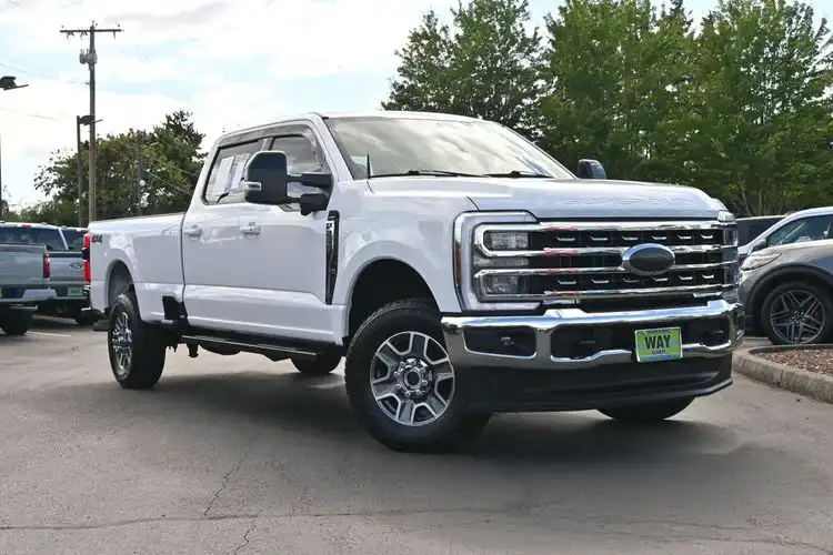 2024 Ford F-250 Lariat 4x4 Crew Cab 8' Box's photo