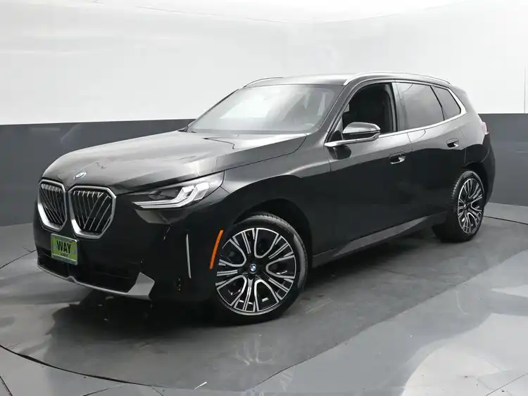 2025 BMW X3 30 XDRIVE's photo