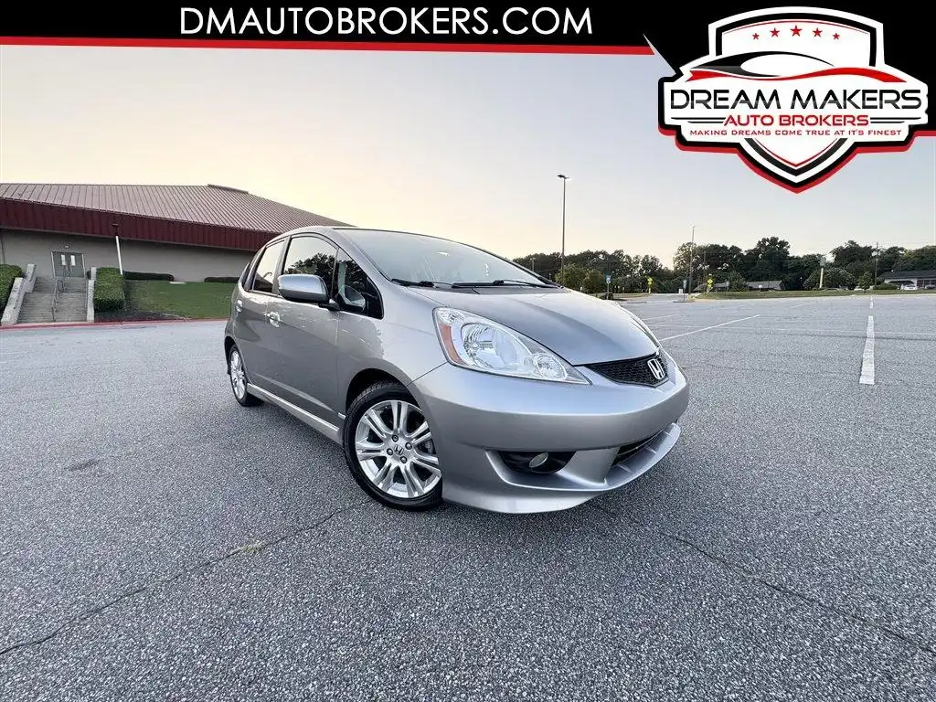 2009 Honda Fit 1.5L Sport 5 Auto w/Navi's photo