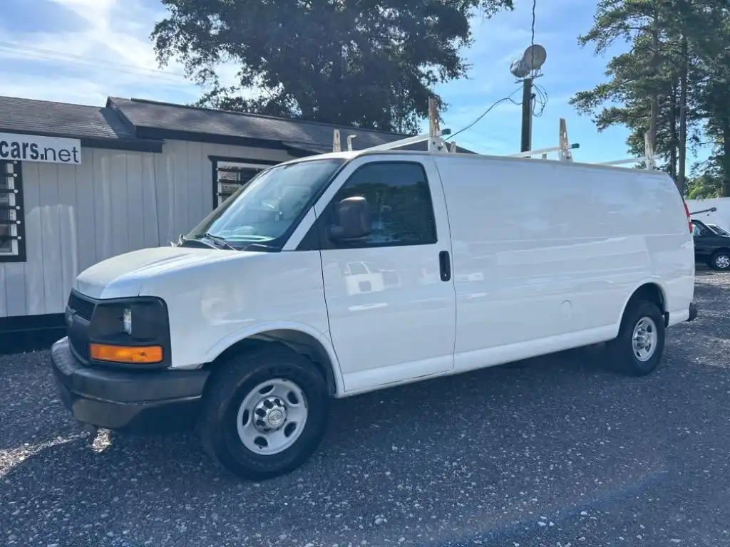 2012 Chevrolet Express 2500 Extended Work Van HD's photo
