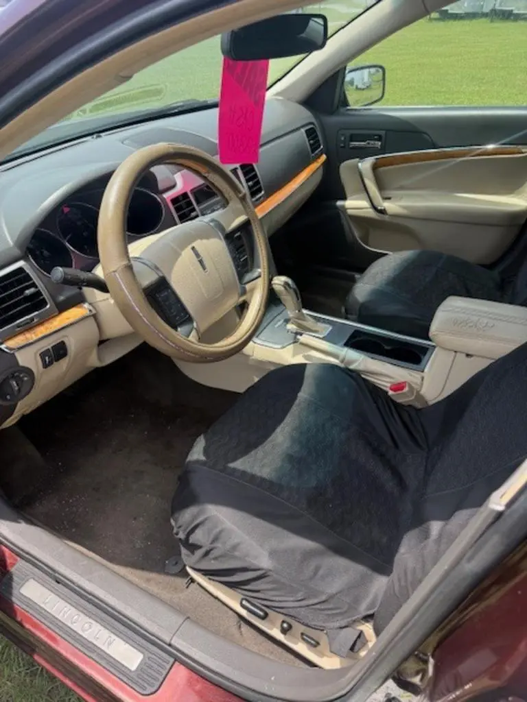 2012 Lincoln MKZ V6 photo 5
