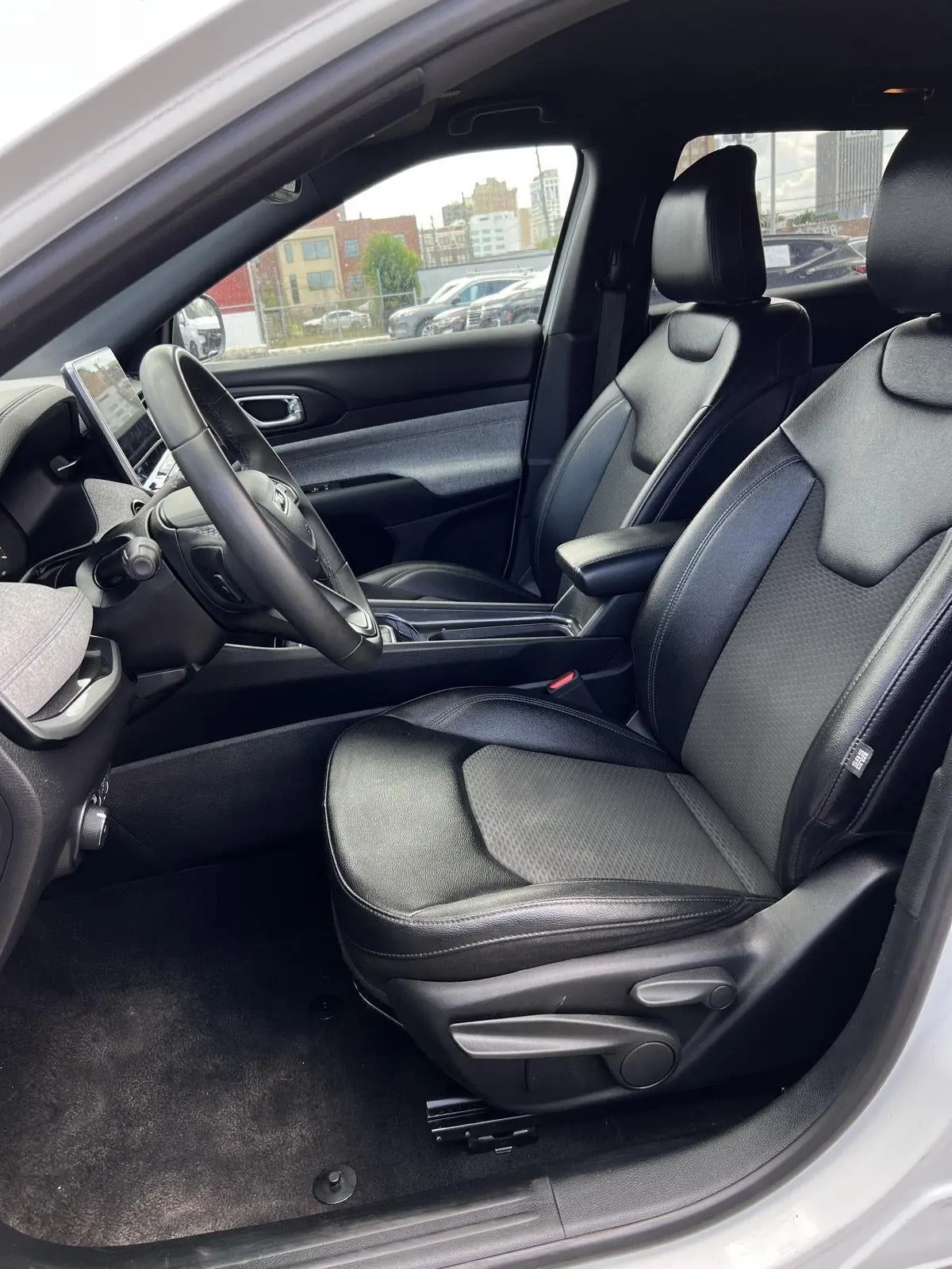 2024 Jeep Compass Latitude 4X4 photo 4