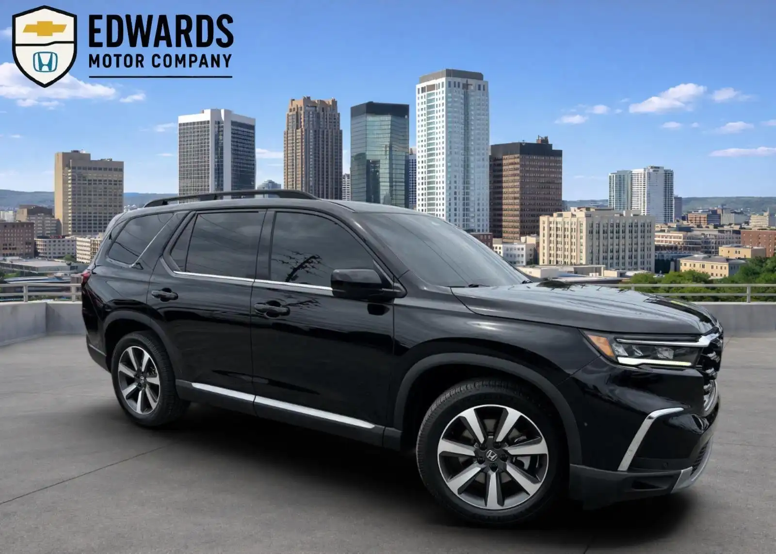 2023 Honda Pilot Elite AWD's photo