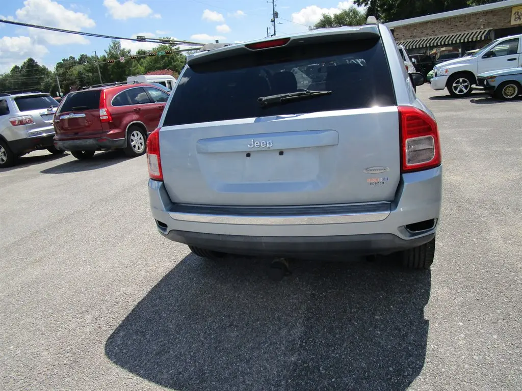 2013 Jeep Compass Latitude photo 4