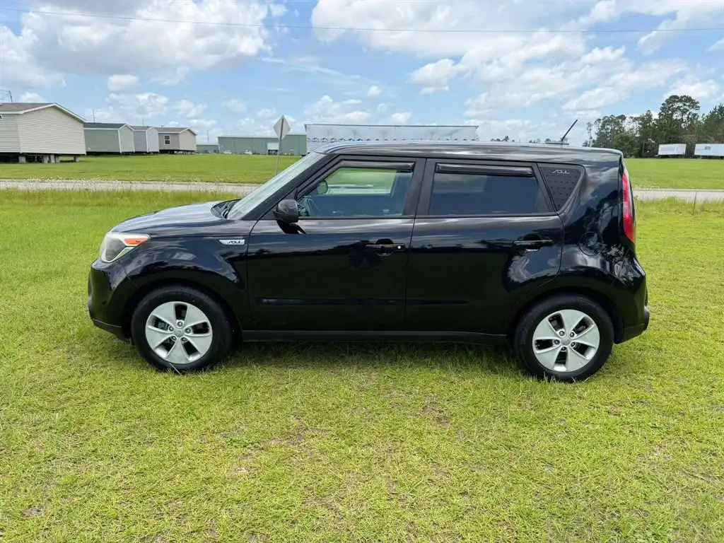 2016 Kia Soul 1.6L Base 5-Door's photo