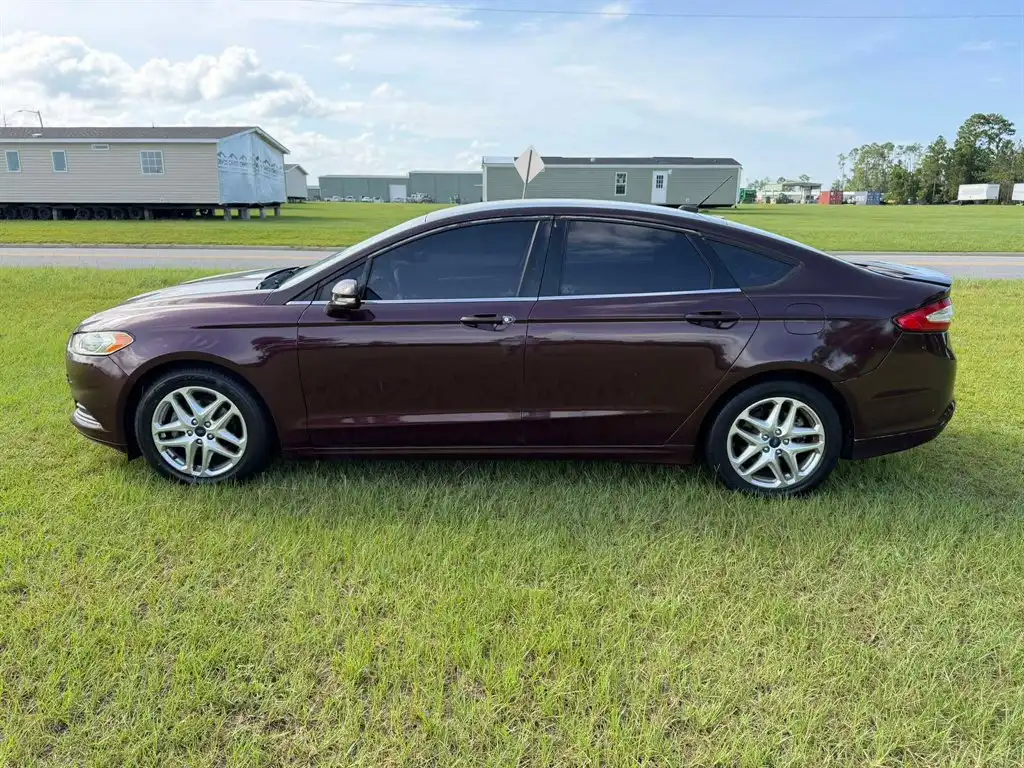 2013 Ford Fusion SE I4 FWD's photo