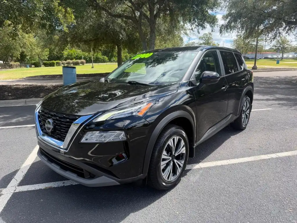 2023 Nissan Rogue SV FWD's photo