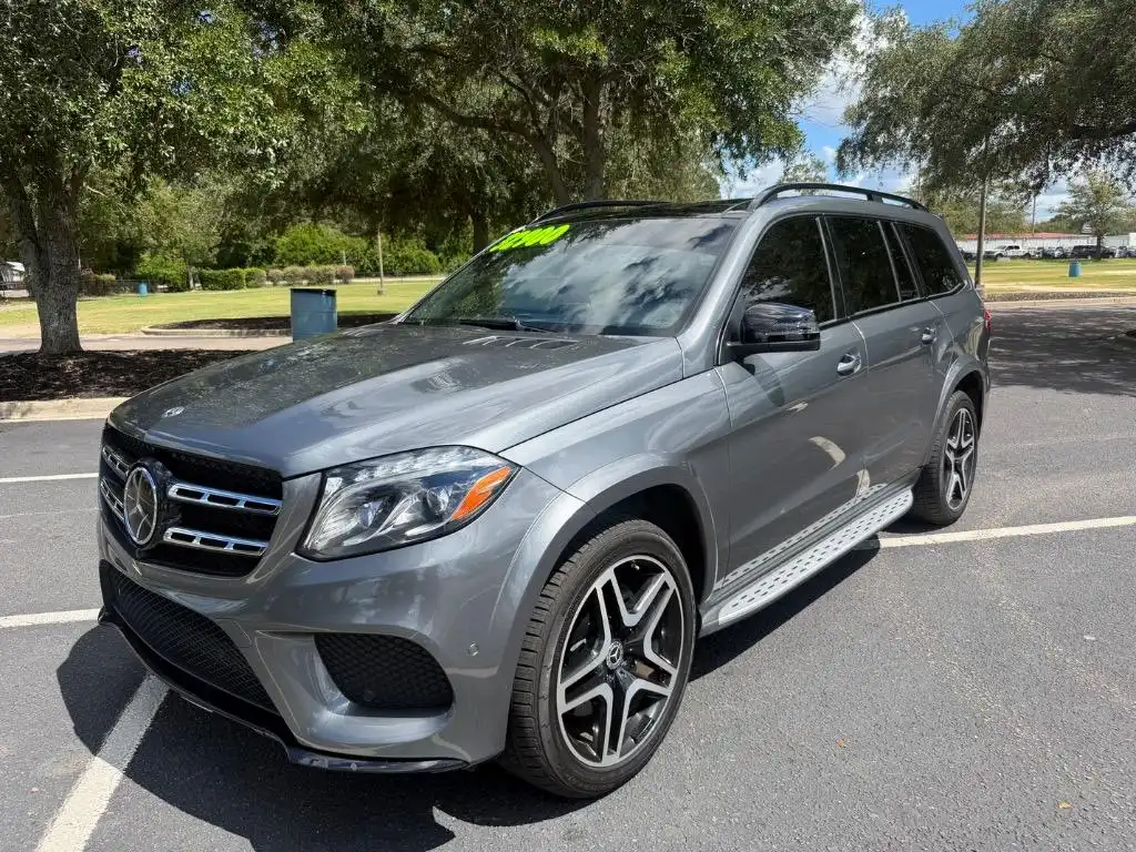 2019 Mercedes-Benz GLS GLS550's photo