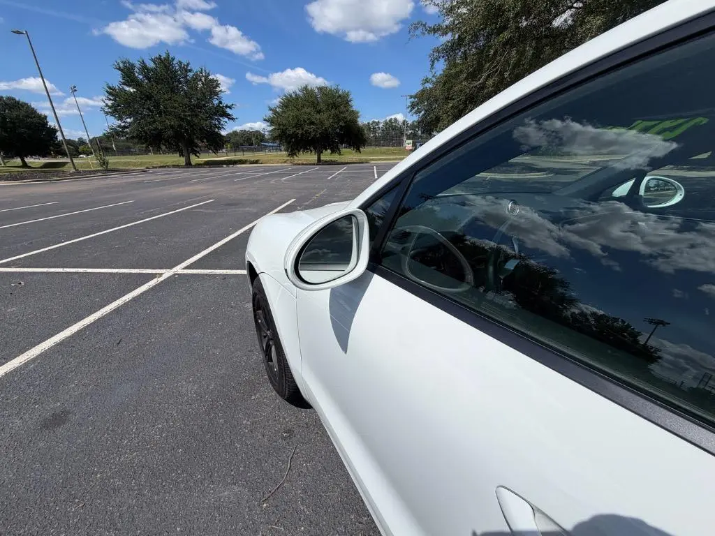 2020 Porsche Macan Base photo 4