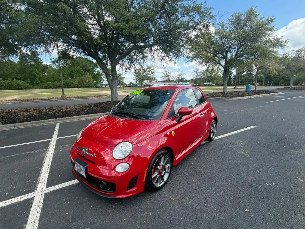 2015 FIAT 500 Abarth's photo