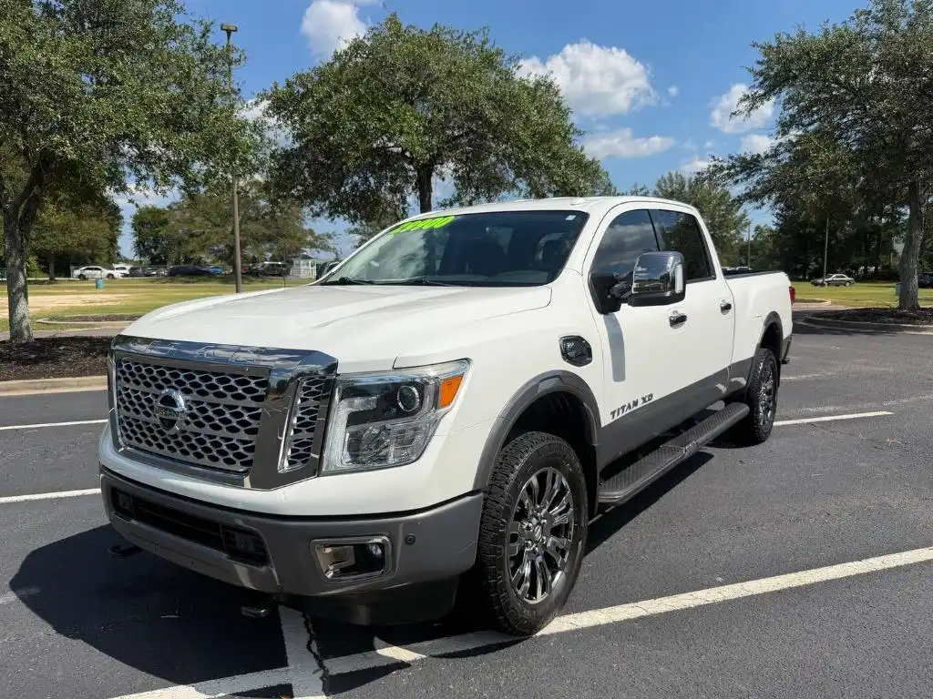 2019 Nissan Titan XD Platinum Reserve Diesel Crew Cab 4WD SWB's photo