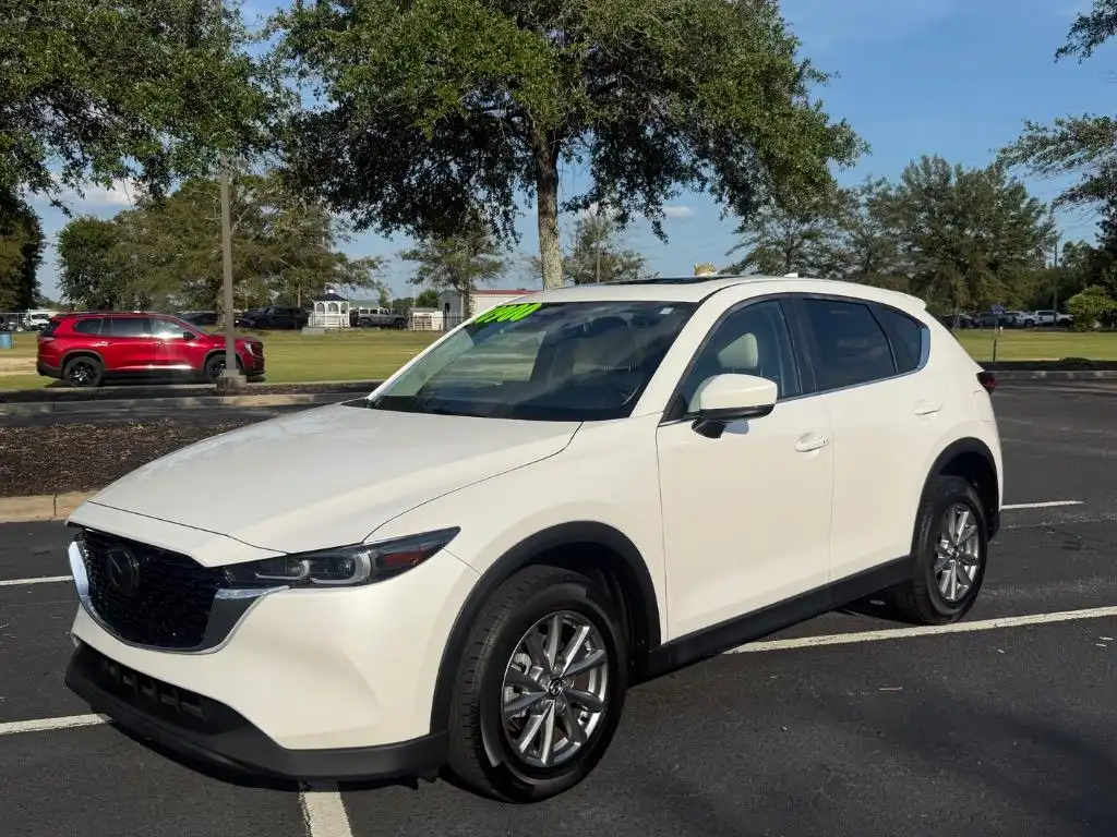 2022 Mazda CX-5 Preferred AWD Auto Package S's photo