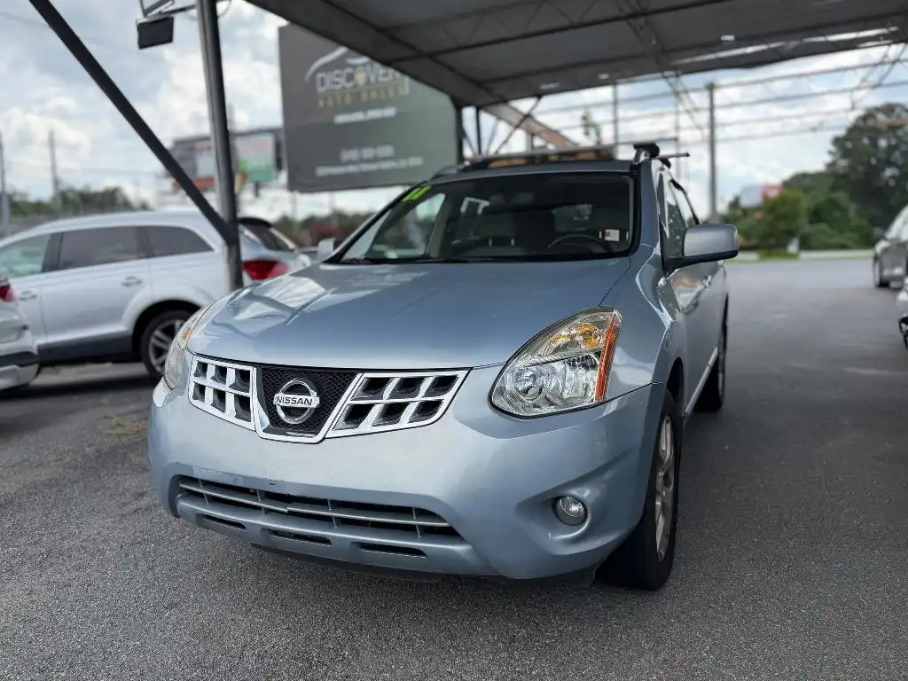 2011 Nissan Rogue SV FWD's photo