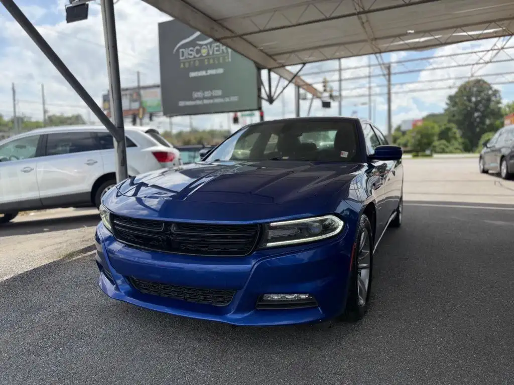 2018 Dodge Charger SXT Plus's photo